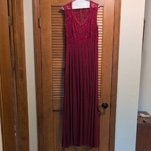 Red Pleated Sleeveless V-Neck Maxi Gown for Weddings